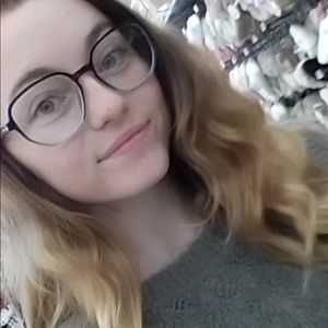 Meet your Posher, Breanna